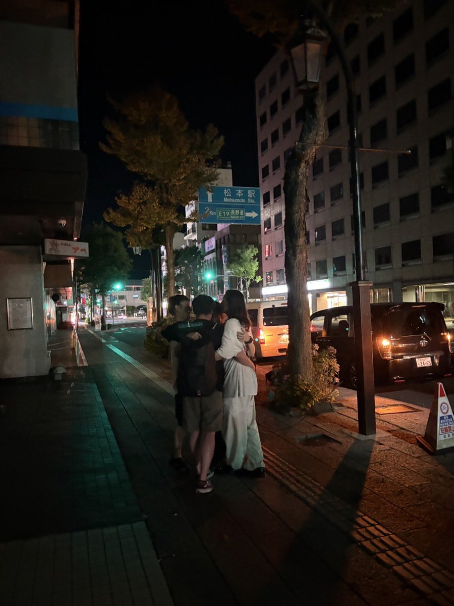 愛してるよシルエ