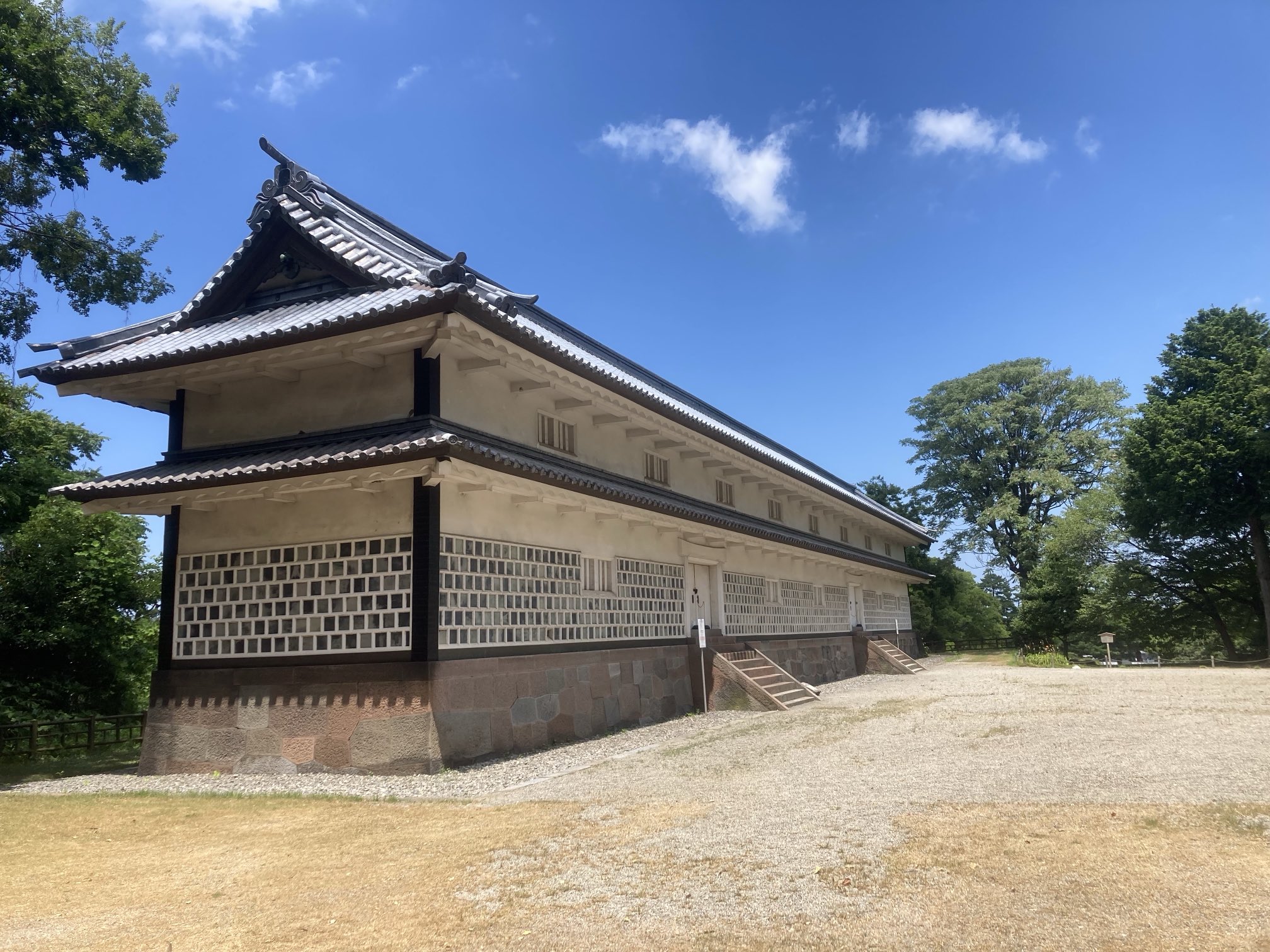 最終値下げ　中国　景徳鎮製　民国時代琵琶型壁掛け 伝統工芸品「宣紙」に文化クリエーティブの魅力加わる 中国安徽