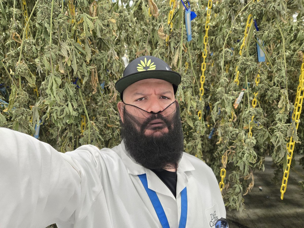 RetTheEditor's tweet image. My job takes me to some dank places 🤪