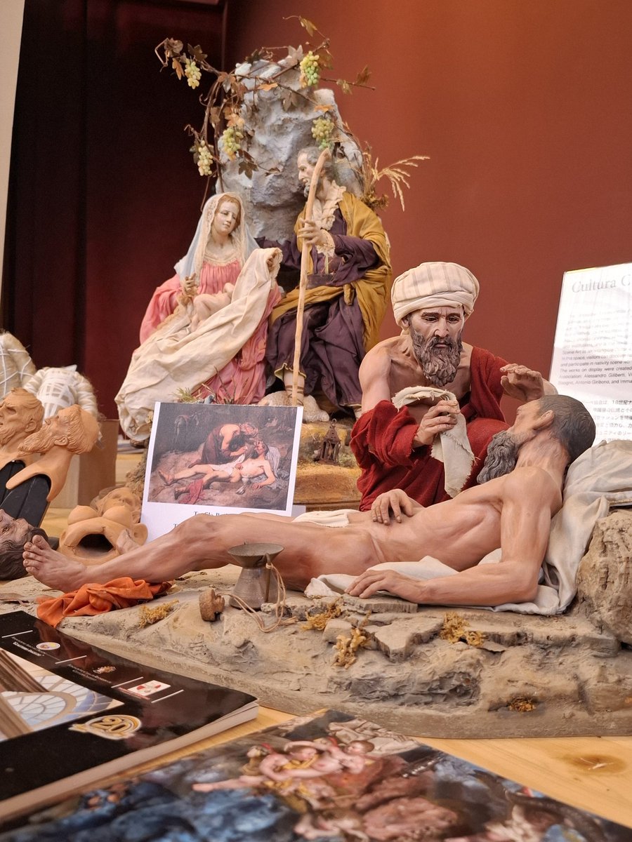 Italy Expo 2025 Osaka (@italyexpo2025) on Twitter photo Nella nicchia esterna del #PadiglioneItalia 🇮🇹, <a href="/Reg_Campania/">Regione Campania</a> presenta il Presepe Napoletano: una scena di natività tra i vicoli di #Napoli, accolta da una folla festante.
Tradizione nata nel XV secolo e divenuta simbolo dell’arte aristocratica napoletana, è oggi Patrimonio Nella nicchia esterna del #PadiglioneItalia 🇮🇹, <a href="/Reg_Campania/">Regione Campania</a> presenta il Presepe Napoletano: una scena di natività tra i vicoli di #Napoli, accolta da una folla festante.
Tradizione nata nel XV secolo e divenuta simbolo dell’arte aristocratica napoletana, è oggi Patrimonio