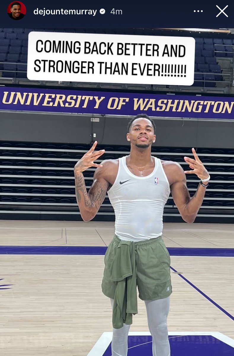 Dejounte Murray looks FIT 😳