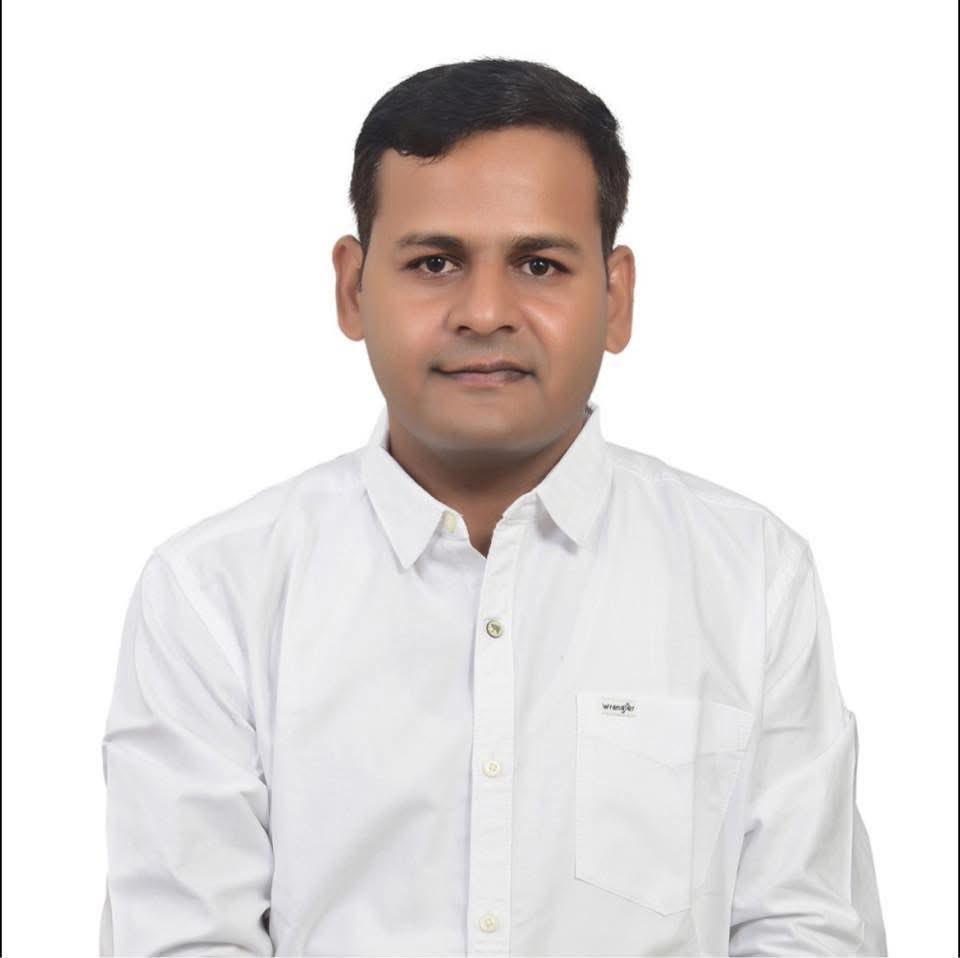 shubhamgoc's tweet photo. भैया @RakeshMeena_ जी (पूर्व NSUI प्रदेश अध्यक्ष राजस्थान) को राष्ट्रीय सचिव भारतीय युवा कांग्रेस बनने पर ढेर सारी शुभकामनाएँ बधाई!
ईश्वर से आपके उज्जवल भविष्य की कामना करता हूँ !
 #IYC2025 @SachinPilot @UdayBhanuIYC @AbhimanyuP00NIA @Bhanupratapkota @Rakhigautam01 @INCRajasthan https://t.co/vF3c5qNS0i
