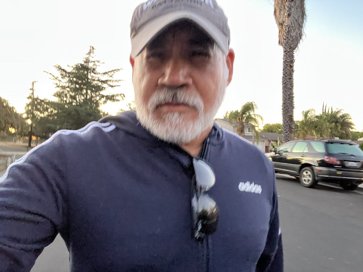 Si hubo caminata perruna - bárbaro Marquito !!