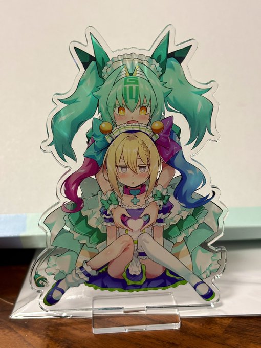 夏コミで出す用のトイトイ&amp;イヨのローシャンテ衣装アクスタできた〜( ^*^)👾🀄️🤖 