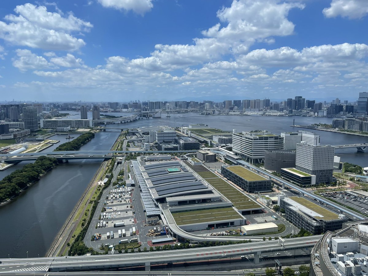 Italianperthai's tweet image. #TokyoBay now, everything looks normal. The boats and sightseeing cruises are still operating.

#TokyoBay adesso, tutto sembra normale. Le barche e le crociere turistiche stanno ancora operando.

#東京湾 現在の様子 — 特に異常はなく、遊覧船や船便は通常通り運航しています。