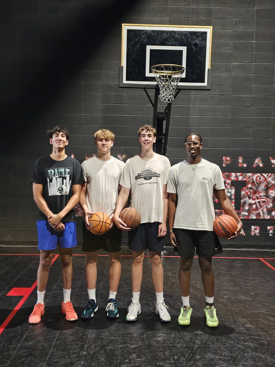 Coach Lee Reckmann (@coachsir_value) on Twitter photo Some of <a href="/cta_west/">CTAWest</a> size for the upcoming season, 6'10 <a href="/S_Tat21/">Spencer Tatlock</a> | 6'9 <a href="/CarsonHedges/">Carson Hedges</a> | 6'11 <a href="/Brayden_Savage/">Brayden Savage</a> | 6'8 <a href="/Sapara_Temi/">Temi Sapara</a> Some of <a href="/cta_west/">CTAWest</a> size for the upcoming season, 6'10 <a href="/S_Tat21/">Spencer Tatlock</a> | 6'9 <a href="/CarsonHedges/">Carson Hedges</a> | 6'11 <a href="/Brayden_Savage/">Brayden Savage</a> | 6'8 <a href="/Sapara_Temi/">Temi Sapara</a>