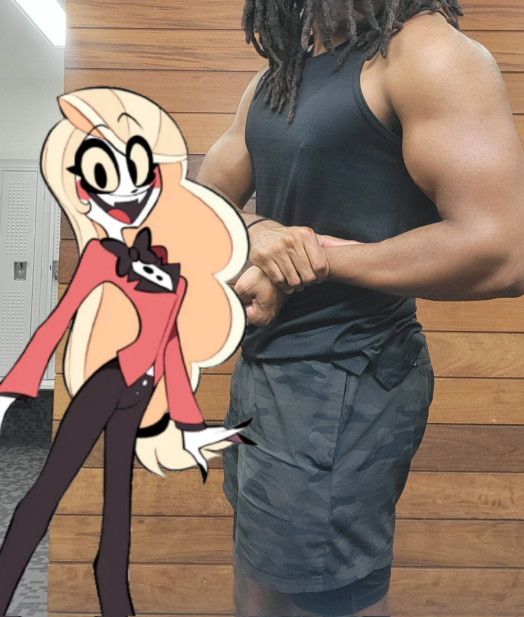 willsgardevoir's tweet photo. She's literally at the gym with me right now fuck face😂😂😂🖕🏼🖕🏼🖕🏼 Get owned. (Ignore the height difference I'm 9'10") https://t.co/GmnpYFCFq9