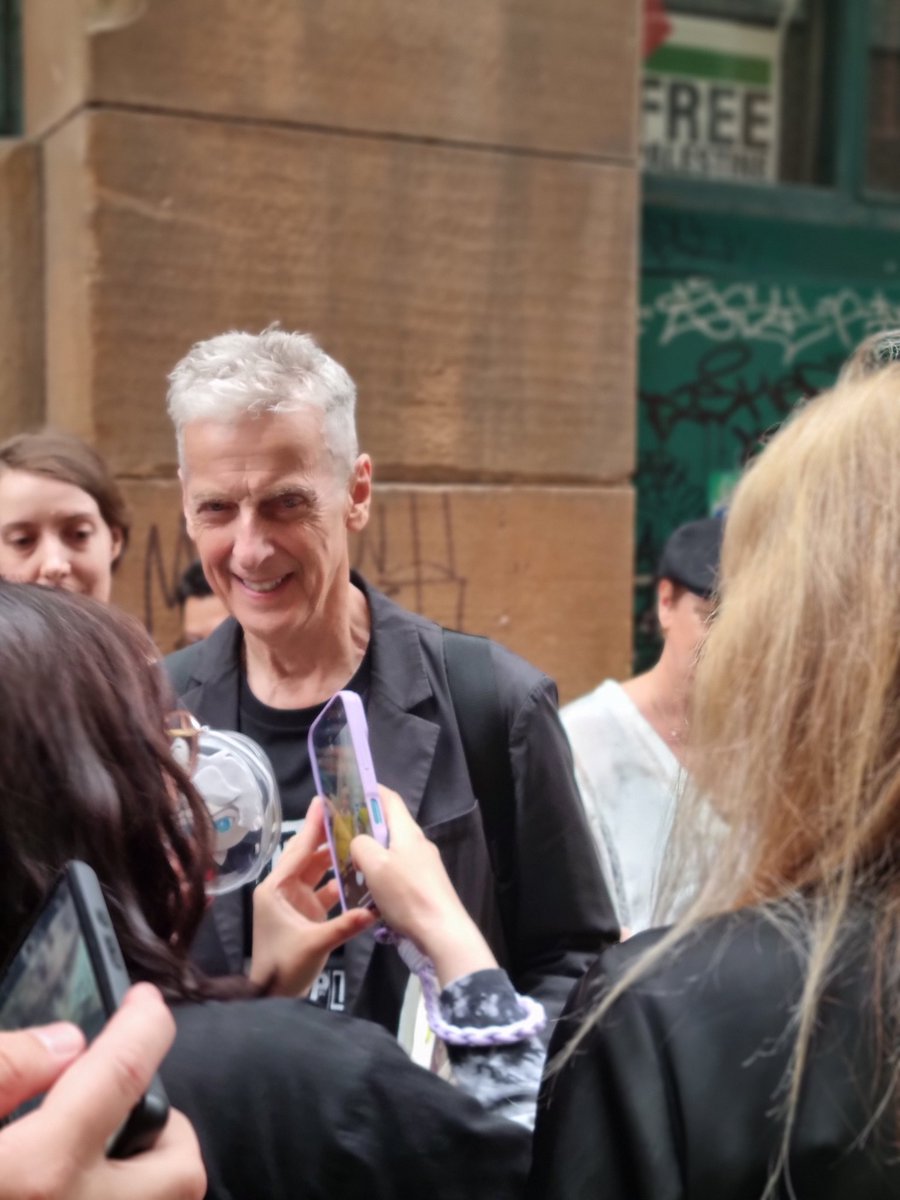 PCapaldifan's tweet image. Met Peter Capaldi outside Stereo before his gig on 29th July. #petercapaldi