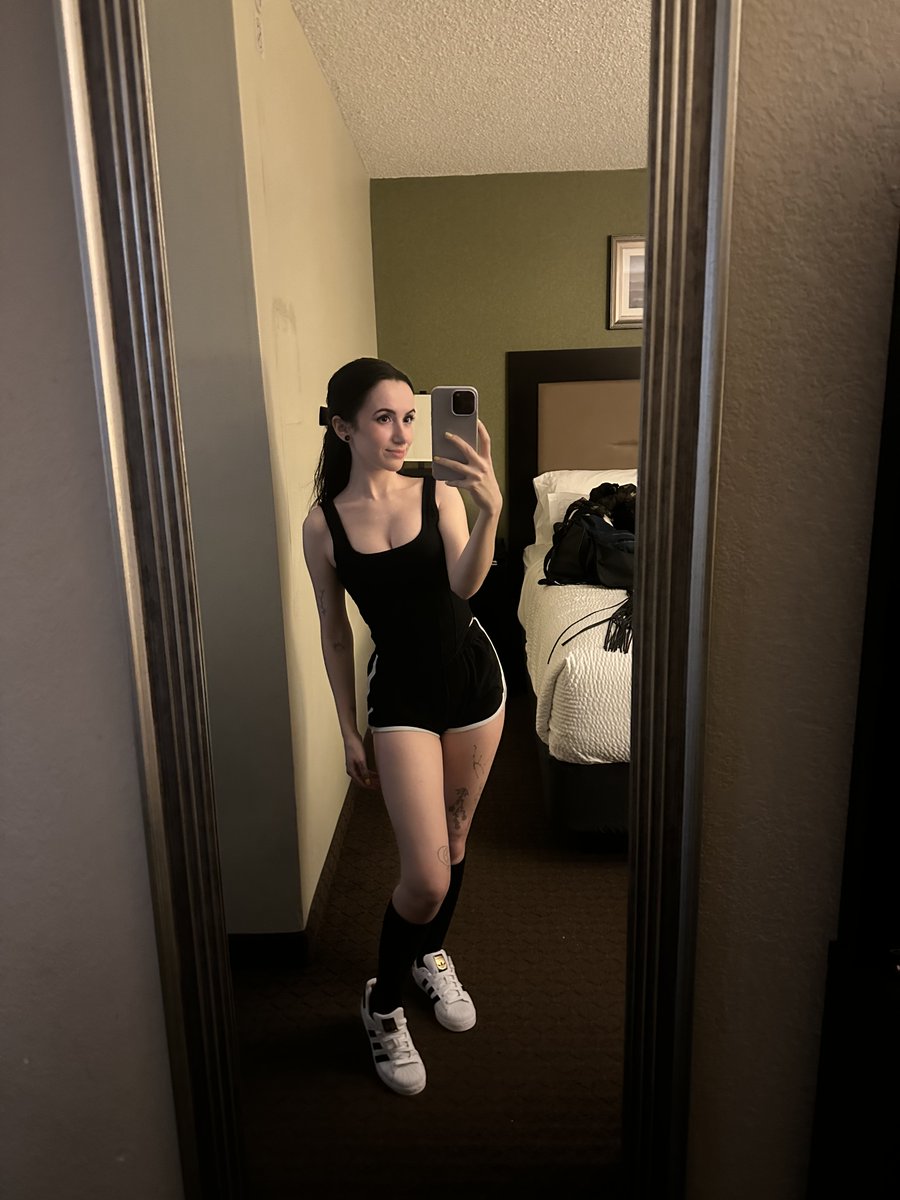 Time To Order A Custom! iwe.one/gwxMP