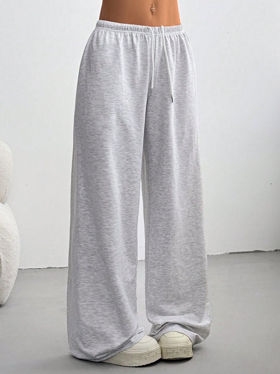 GabyGarant's tweet photo. I want to share with you all some of the incredible items I found on SHEIN. If you’re a SHEIN shopper like me, I have a code where you can save even more. 

Use code U2ATQ both while you search and during checkout to get between 10-20% off your order. 

Check the link in my bio https://t.co/QrS4iUpod5