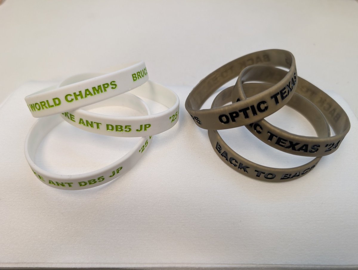 Chuck (@free_thewave) on Twitter photo Got the new wristbands ready. Let me know where to ship them. <a href="/DKarma/">Damon B</a> <a href="/HollyyLive/">OpTic Holly</a> <a href="/beautybyaubri_/">Beautybyaubrianaa</a> #optictexas #backtoback Got the new wristbands ready. Let me know where to ship them. <a href="/DKarma/">Damon B</a> <a href="/HollyyLive/">OpTic Holly</a> <a href="/beautybyaubri_/">Beautybyaubrianaa</a> #optictexas #backtoback