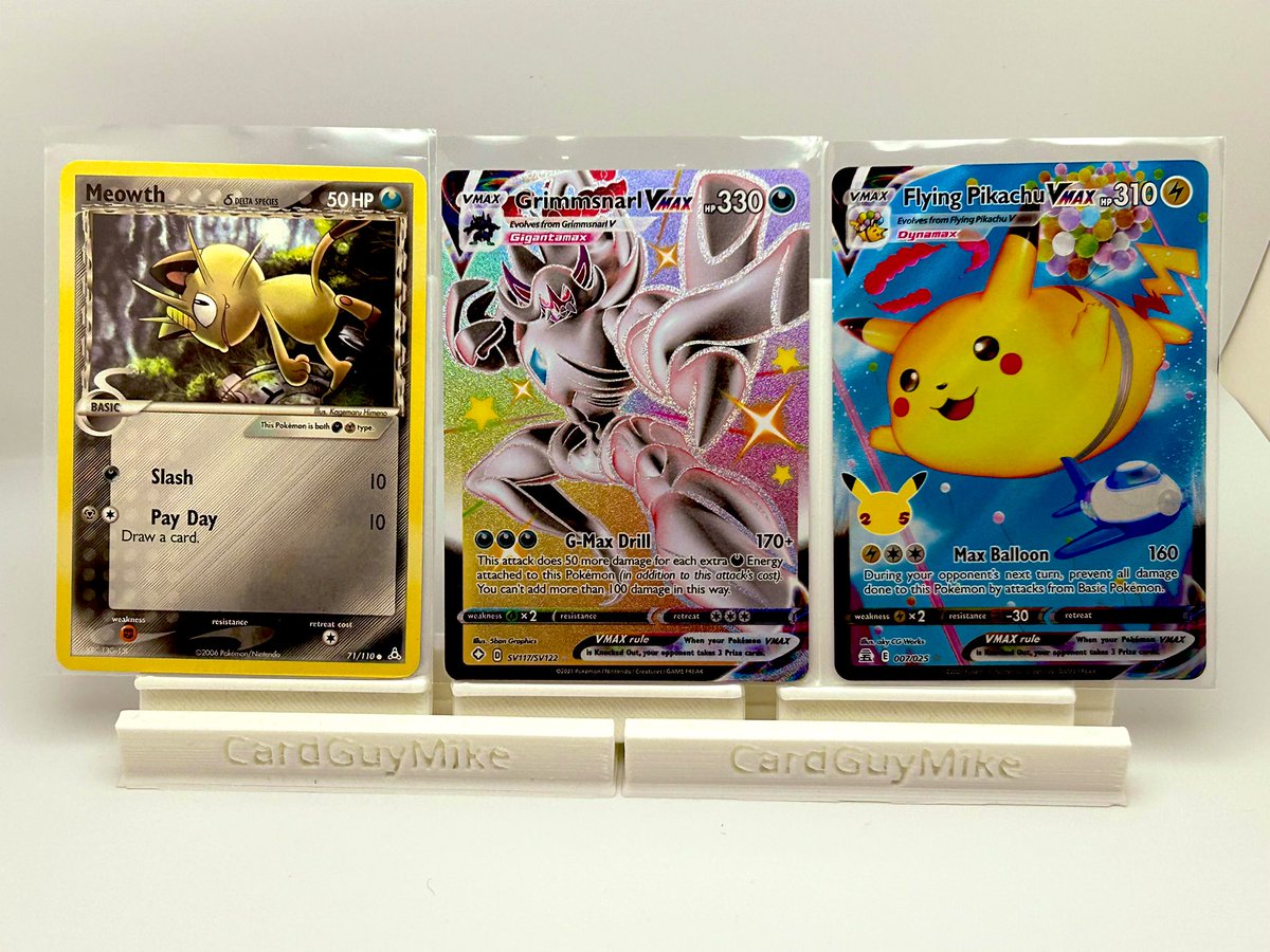 CGMPokeStacks ($5bmwt $1 pwe)

Dark sylveon v $10
mew $1.25
lugia $0.25
meowth LP $0.5
Grimmsnarl vmax $2.75
Flying pikachu vmax $4.5