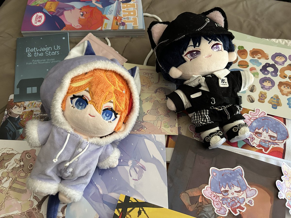 im so CHISCARAFUL ... 🥺 got my 611mart earlier today everything is so gorgeous and has added so much to my chscr collection tysm to the team🫶🫶