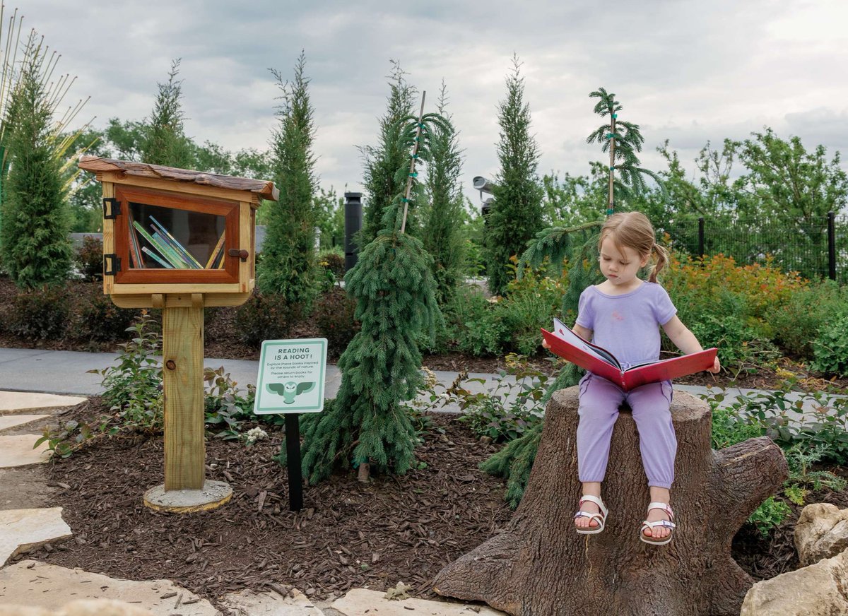 Swim on over to Sofia’s Play Garden this Wednesday, July 30 and Saturday, August 2 from 9:15 to 10 a.m. for another Storytime Safari session all about fish. 🐠 This activity is included with paid garden admission or membership and no registration is needed.

📸Papesh Creative