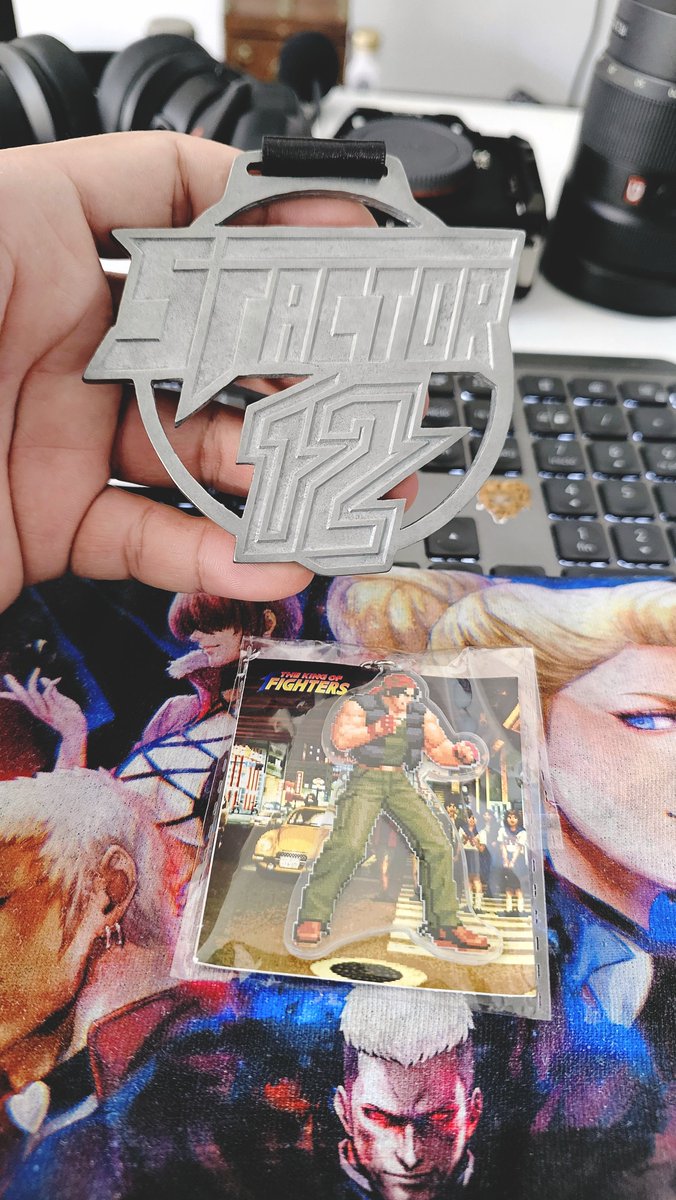 AngelFreak_'s tweet photo. Oh BTW, I placed 7th in Samsho at #SFactor12. I don't really know how it happened tho lol
I also got this amazing Ralf keychain from @YoSoyNebu as a reward. https://t.co/JvUIx4VSvv
