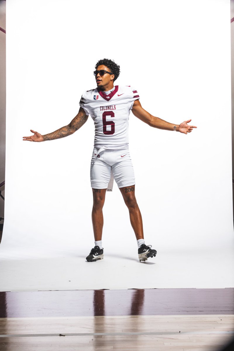 Ron Vann Jr tweet media