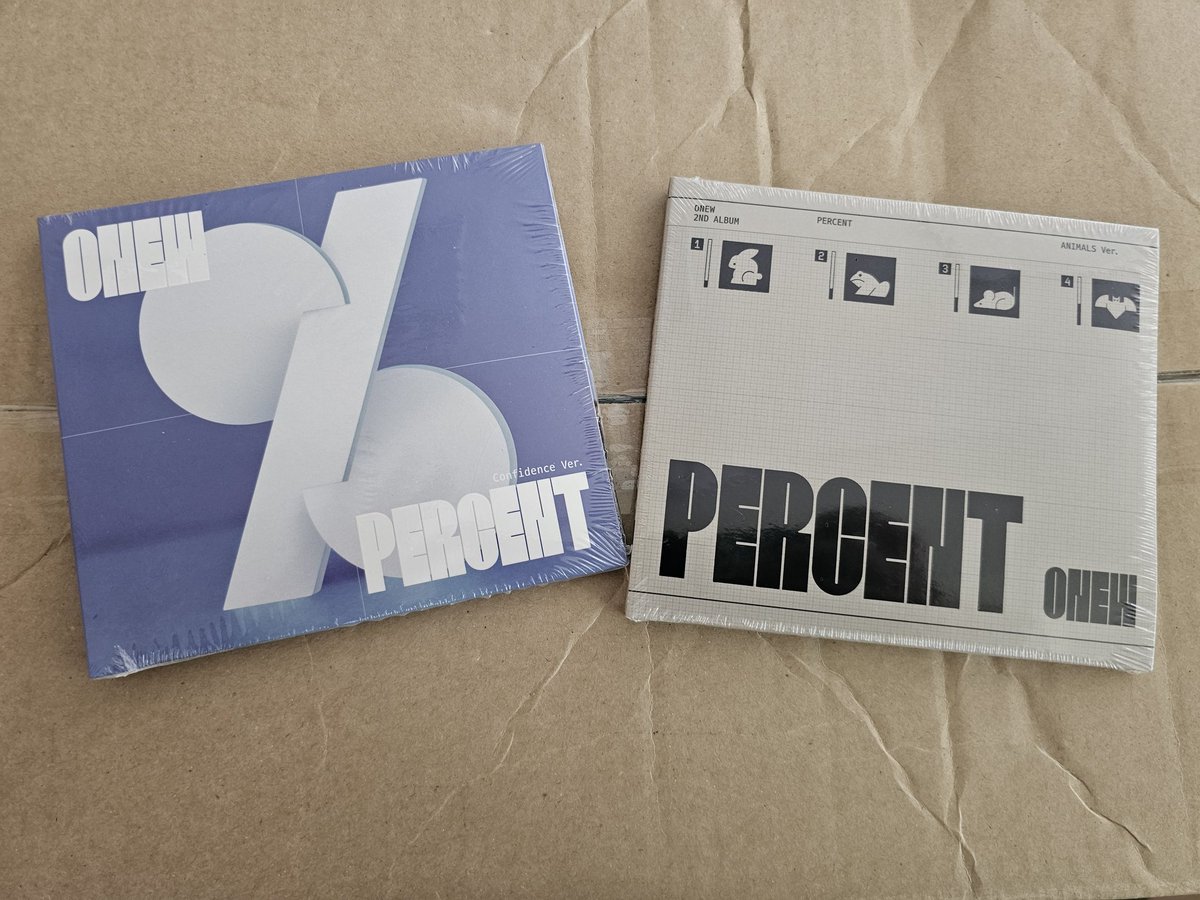 happythink5's tweet photo. onew  PERCENT Digipack Ver

sealed
1box 10pcs 30000won
include shipping fee https://t.co/vWpXXbYYn7