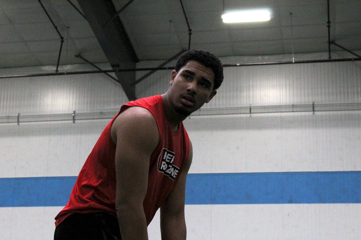 Oscar Galindo (@prz_oscarg) on Twitter photo Need you a tight end? Nebraska's 2027 group might be a good place to find one!
Check out my TE positional breakdown for the 2027 class 👀💪
<a href="/mason_cotton1/">Mason Cotton Mehta</a> <a href="/Zach_Wolfe18/">Zach Wolfe</a> <a href="/LandonDean42/">Landon Dean</a> <a href="/J_Ashburn1/">Jonathan Ashburn</a> <a href="/AnthonyKel36191/">Anthony Kellogg Jr</a>
Read: prepredzone.com/2025/07/przne-… Need you a tight end? Nebraska's 2027 group might be a good place to find one!
Check out my TE positional breakdown for the 2027 class 👀💪
<a href="/mason_cotton1/">Mason Cotton Mehta</a> <a href="/Zach_Wolfe18/">Zach Wolfe</a> <a href="/LandonDean42/">Landon Dean</a> <a href="/J_Ashburn1/">Jonathan Ashburn</a> <a href="/AnthonyKel36191/">Anthony Kellogg Jr</a>
Read: prepredzone.com/2025/07/przne-…
