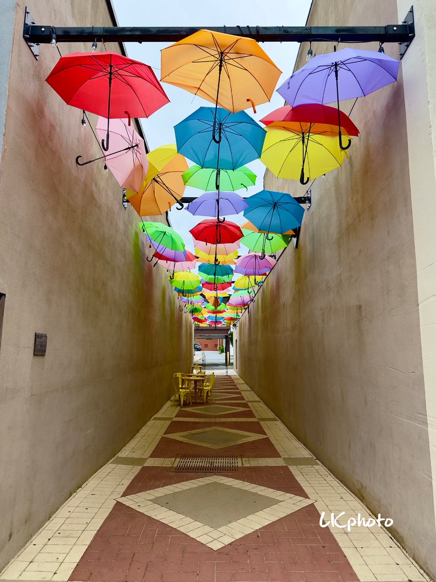 LeeKush2727's tweet image. Drop a photo or video from your gallery. 

Here’s mine from Morgantown, North Carolina