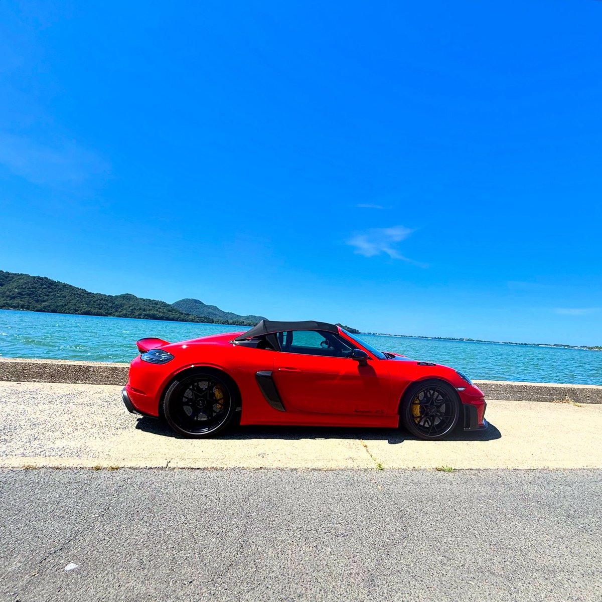 polish991's tweet image. 夏を感じます😇
暑すぎて幌取れません🥵

#PORSCHE
#ポルシェ
#SpyderRS
#スパイダーRS