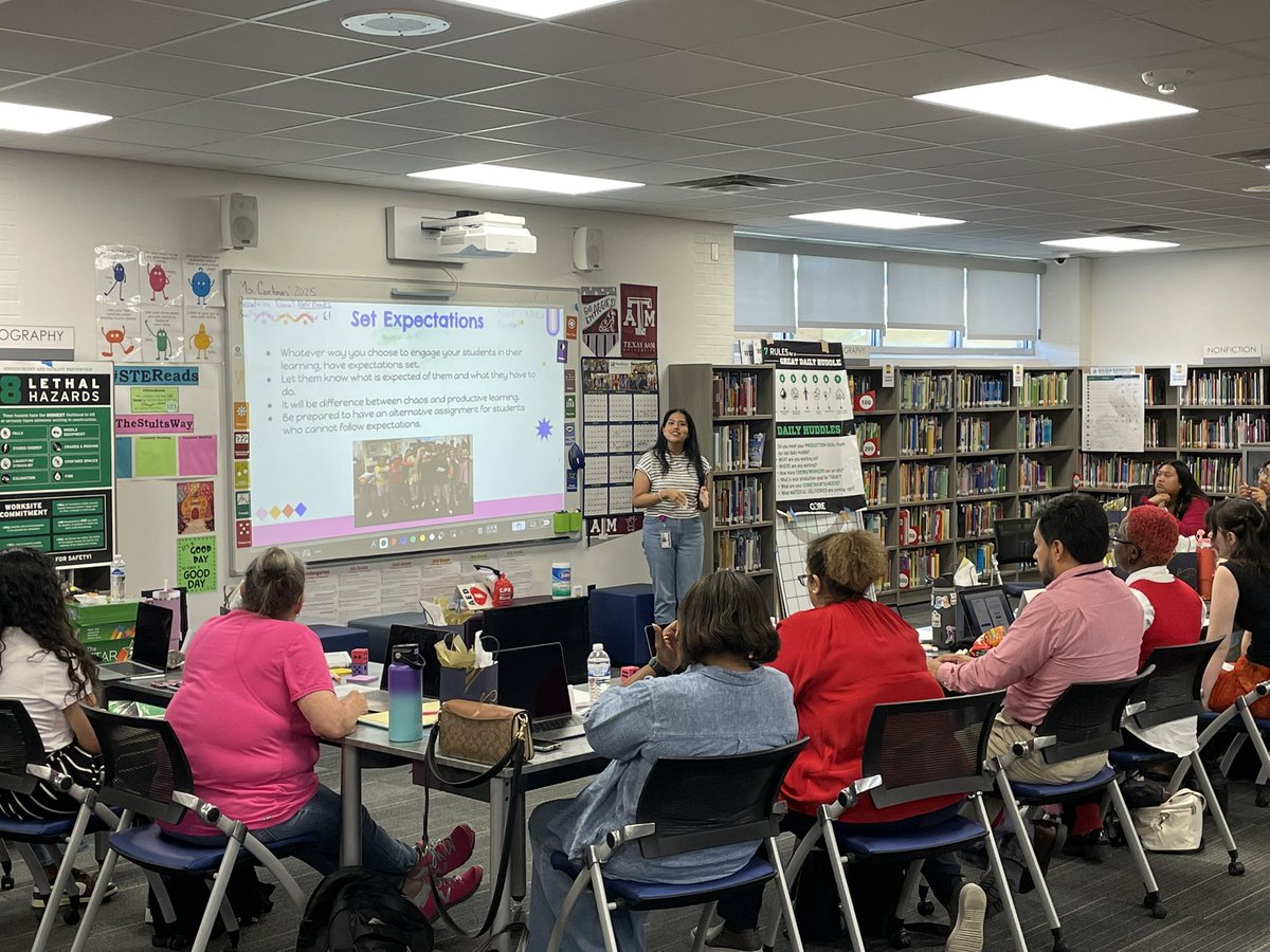 We’re committed to developing future leaders! Big thanks to Ms. Arce, one of our grade-level leads, for speaking with our new teachers about the importance of setting clear expectations in the classroom.

#TheStultsWay