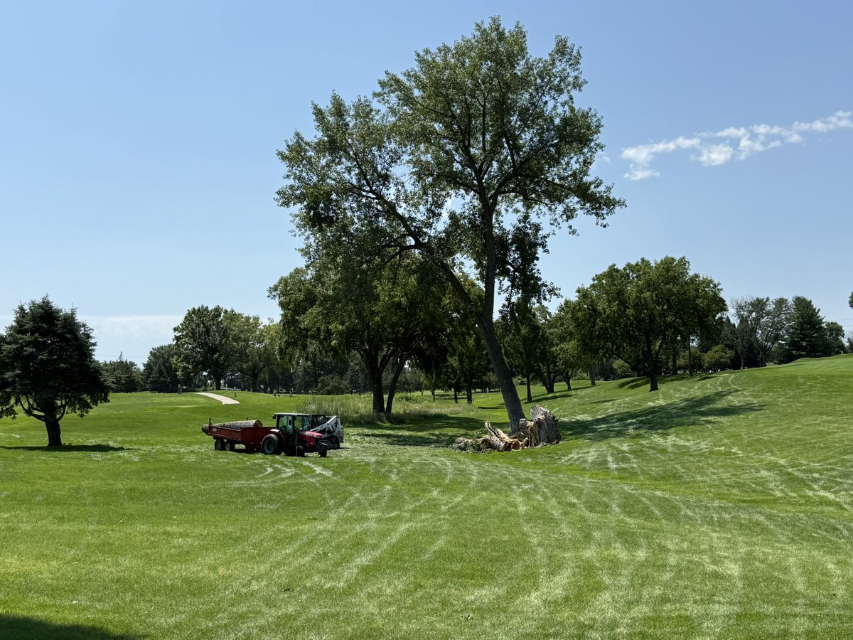 Bendelow Greens (@bendelowgreens) on Twitter photo Des Moines Golf & Country Club hosting the <a href="/IowaGolfAssn/">Iowa Golf Assn</a> State Am this week. Despite weeks of heavy rain and a little storm prior to Monday’s round the course is in fantastic shape.
Kudos to the grounds crew!
IGA is as good as it and the tee markers are a classy move. Yes…the Des Moines Golf & Country Club hosting the <a href="/IowaGolfAssn/">Iowa Golf Assn</a> State Am this week. Despite weeks of heavy rain and a little storm prior to Monday’s round the course is in fantastic shape.
Kudos to the grounds crew!
IGA is as good as it and the tee markers are a classy move. Yes…the