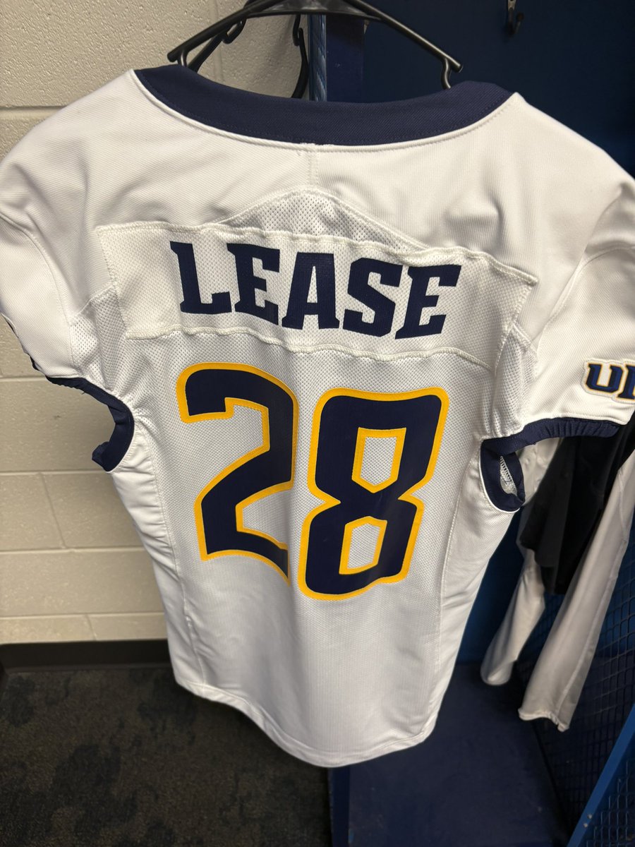 Coach Travis Lease tweet media