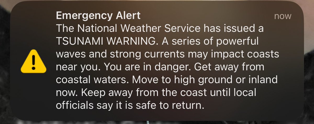 nom_cs's tweet image. is playing on 90 ping not enough punishment