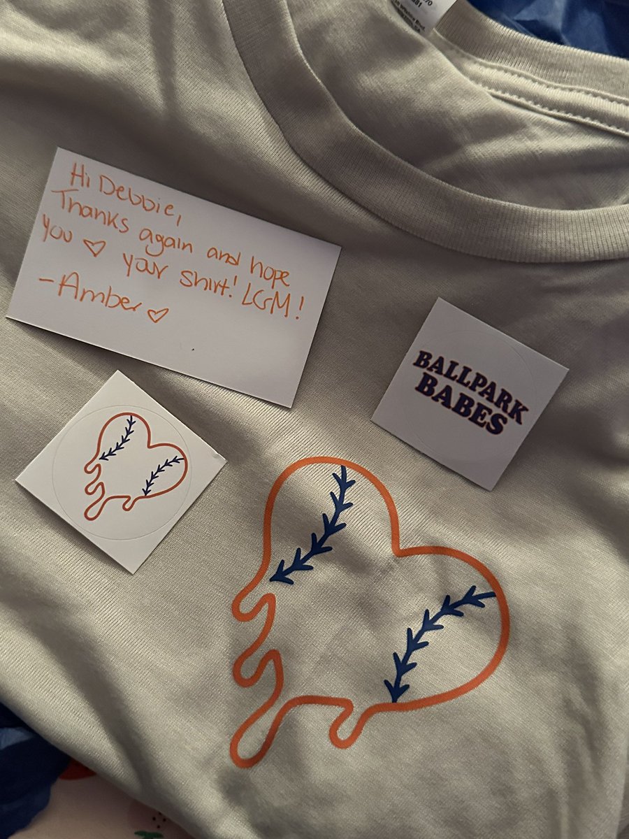 boolinborah's tweet photo. dumped a man but the Mets gained a new forever fan 😋 https://t.co/nwwDR2vx6k