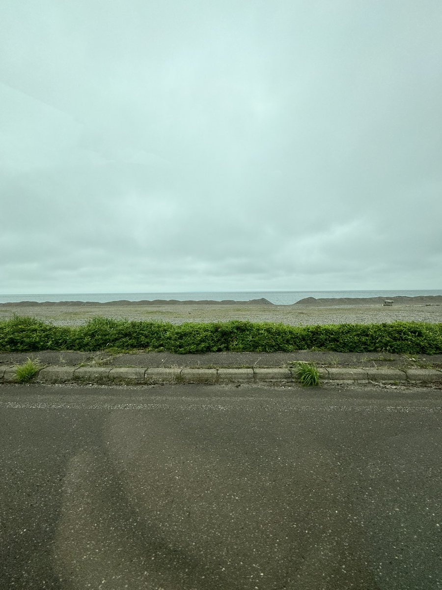 NOBGEKIKOGI's tweet photo. 北海道は野付半島にいたワイ、全力避難中です https://t.co/xpOKTqZggN