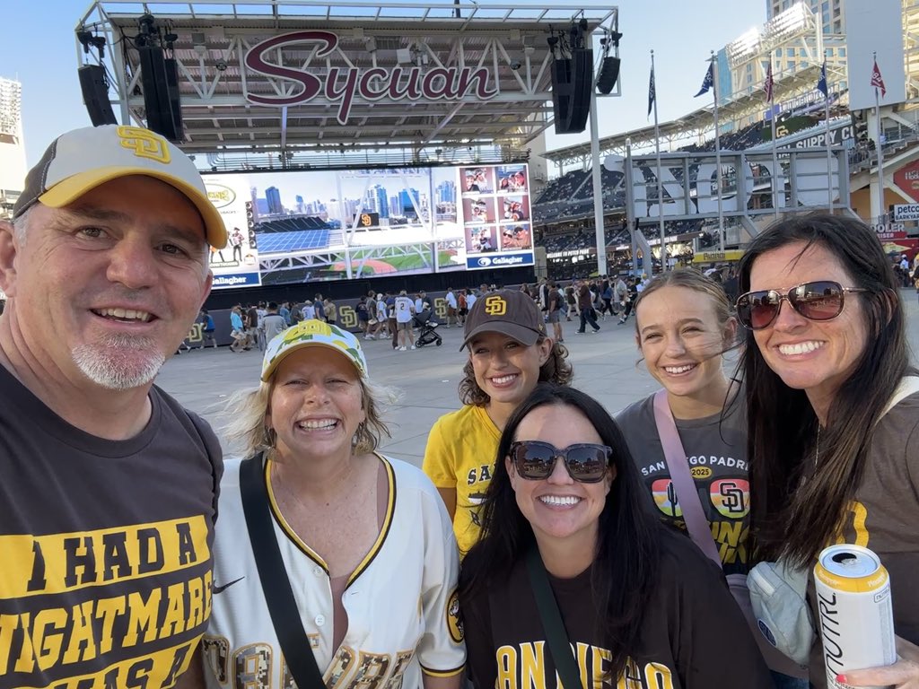 #LFGSD
#ForTheFaithful  

Let’s get a win Padres!