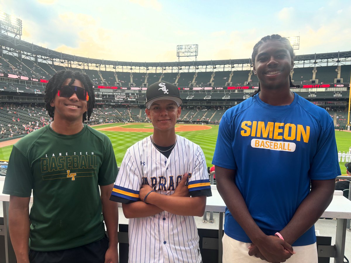The best are with CPS! Congrats to Yoel for making the All-State team! <a href="/CPLAthletics/">Chicago Public League Athletics</a> <a href="/cpldca2023/">CPLDCA2023</a> <a href="/mikeclarkpreps/">MikeClarkPreps</a>