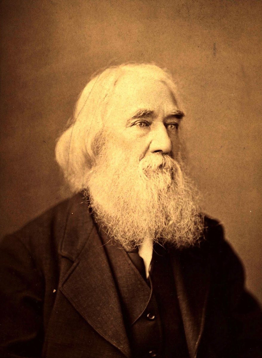 "Los derechos naturales del hombre son suyos, y cualquier violación de ellos es un delito; ya sea cometido por un hombre, al que se llama delincuente, o por mil, que se hacen llamar un gobierno"

Lysander Spooner