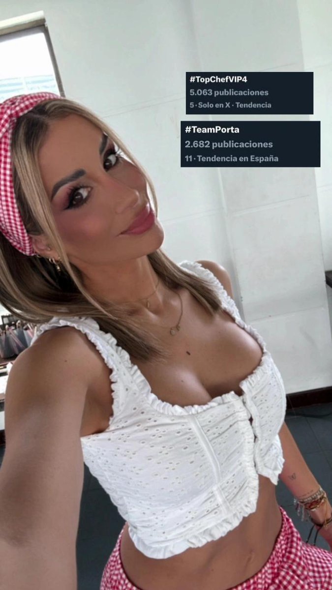 Tus Portistas de la manita 🤝 Contigo Siempre 🤍
Te queremos muchito 😘

#CrisPorta29JL #TopChefVIP4 👩🏼‍🍳 #TeamPorta 🤍🍋 <a href="/Cris_Porta/">Cristina Porta 🤍</a>
