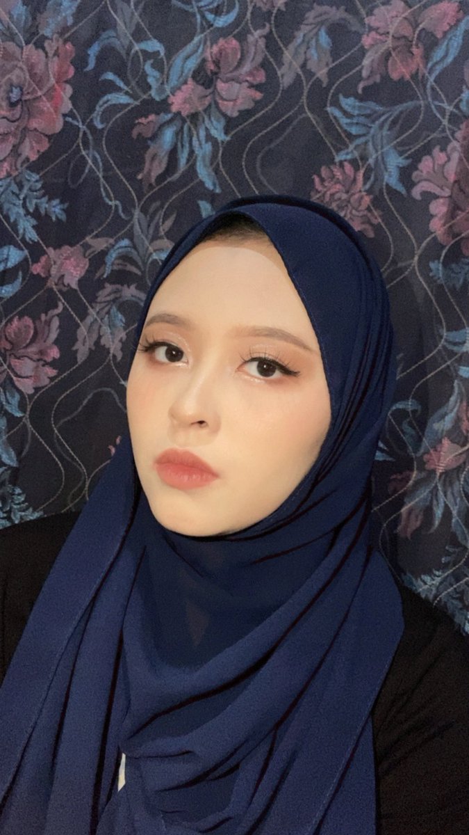 ameliamlda_'s tweet photo. Yuk guyss mua start 175k ajaa bisa Jabodebek yaa. Segera booking shay #muabekasi #muajakarta #makeupartist #zonauang #zonajajan #bekasitimur #zonabekasi https://t.co/ypNDFpbXkc