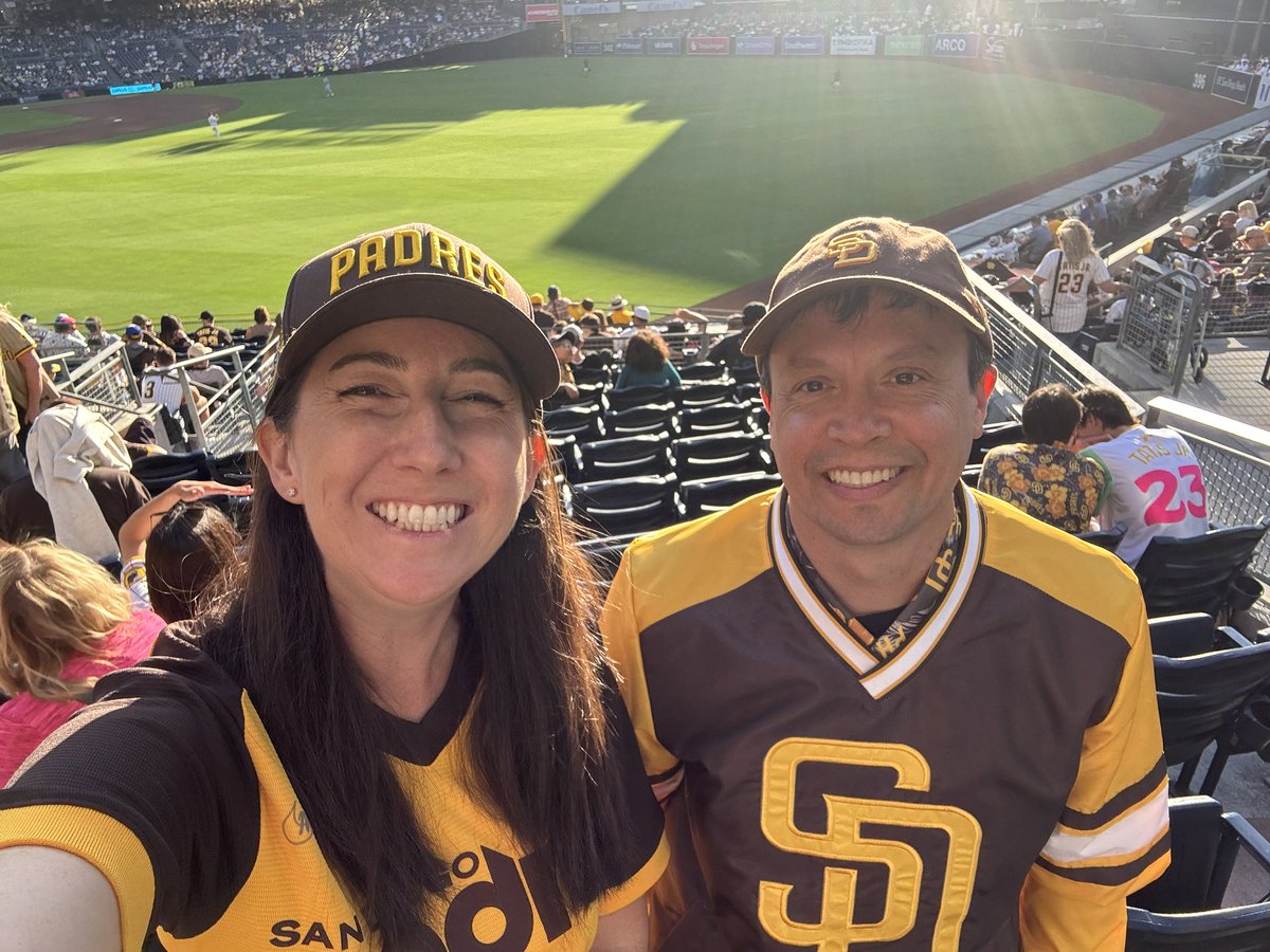 sandiegobeth's tweet photo. #forthefaithful https://t.co/fUGwlNd2IS