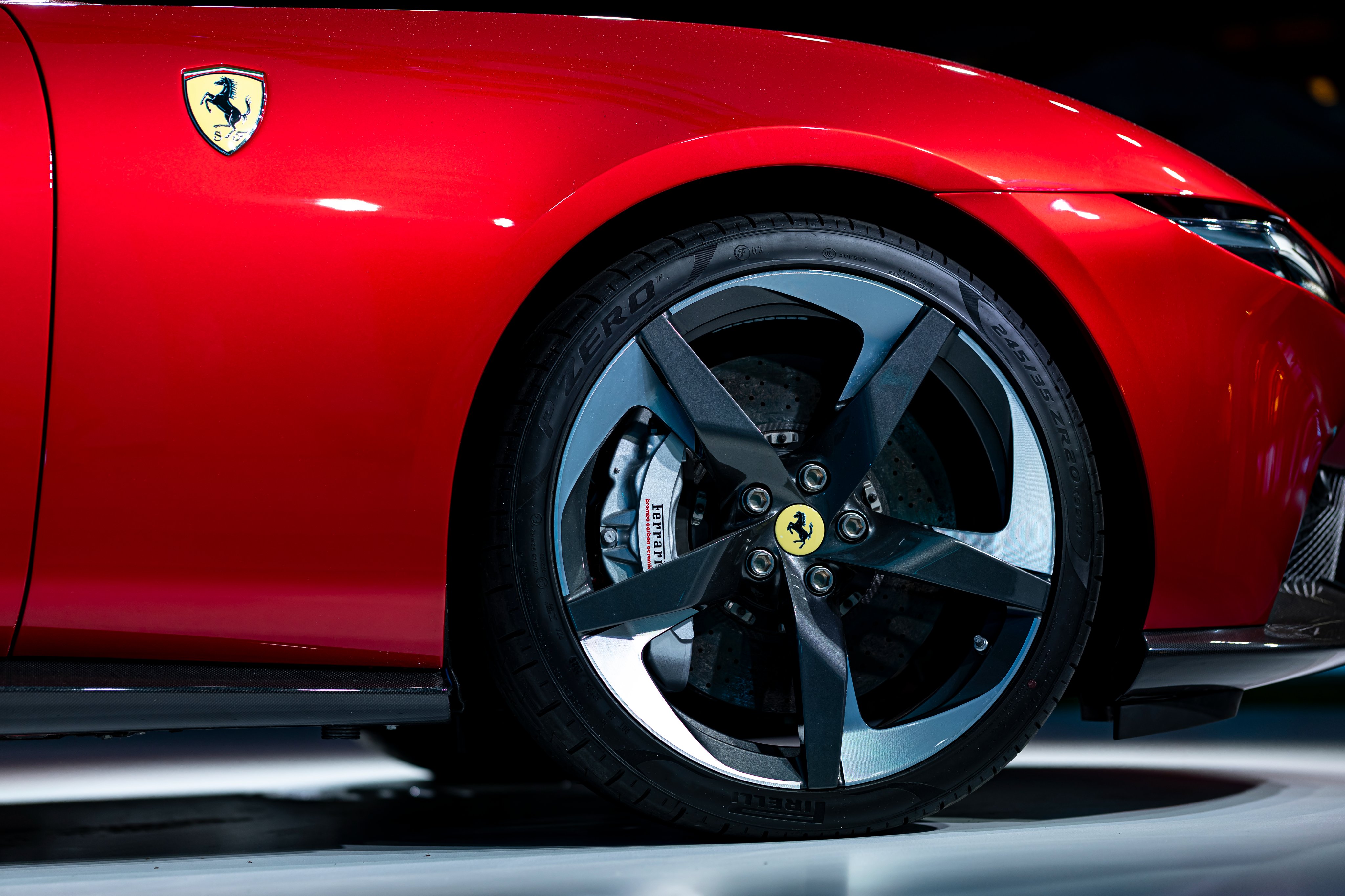 フェラーリ オフィシャル トランプ Ferrari maxresdefault.jpg