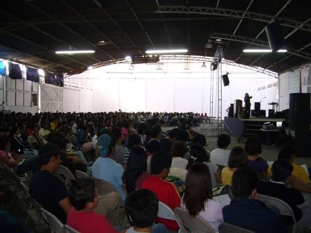 Mauro Servin (@mauro_servin) on Twitter photo Hoy estamos cumpliendo 25 años del congreso <a href="/redesjuveniles/">Redes Juveniles</a>
Un día como hoy en el 2000 fue nuestro primer evento en el estadio Francisco Villa de la ciudad de Morelia, Michoacán, México. Como olvidarlo, un día que marcó nuestras vidas, la de muchos jóvenes y líderes. Hoy estamos cumpliendo 25 años del congreso <a href="/redesjuveniles/">Redes Juveniles</a>
Un día como hoy en el 2000 fue nuestro primer evento en el estadio Francisco Villa de la ciudad de Morelia, Michoacán, México. Como olvidarlo, un día que marcó nuestras vidas, la de muchos jóvenes y líderes.