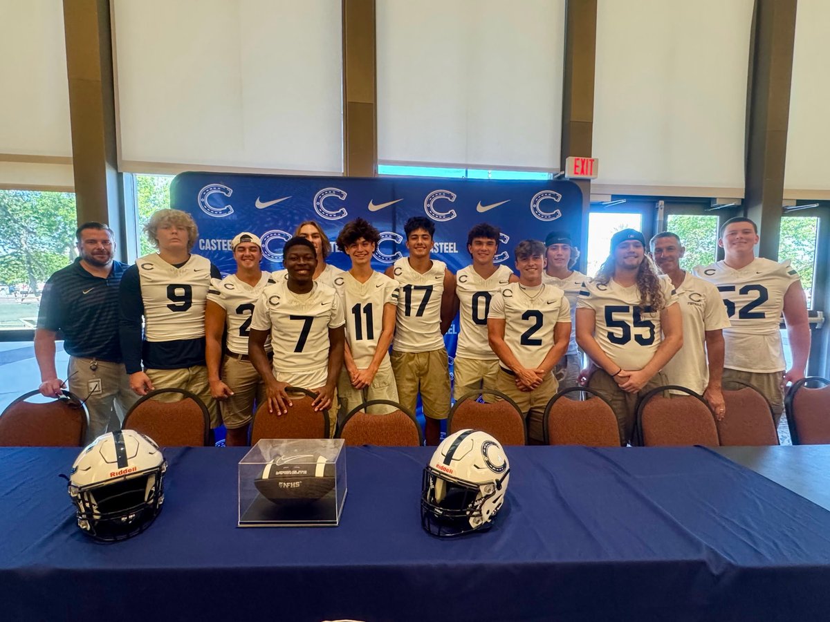Casteel Football (@casteelfootball) on Twitter photo Media Day is a wrap! Thank you <a href="/CUSDAthletics/">CUSDAthletics</a> for organizing this event and to all the media for covering our programs and student-athletes!
#PoundTheRock
<a href="/JoeBushman5/">Joe Bushman</a> <a href="/CasteelAthletic/">Casteel Athletics</a> Media Day is a wrap! Thank you <a href="/CUSDAthletics/">CUSDAthletics</a> for organizing this event and to all the media for covering our programs and student-athletes!
#PoundTheRock
<a href="/JoeBushman5/">Joe Bushman</a> <a href="/CasteelAthletic/">Casteel Athletics</a>
