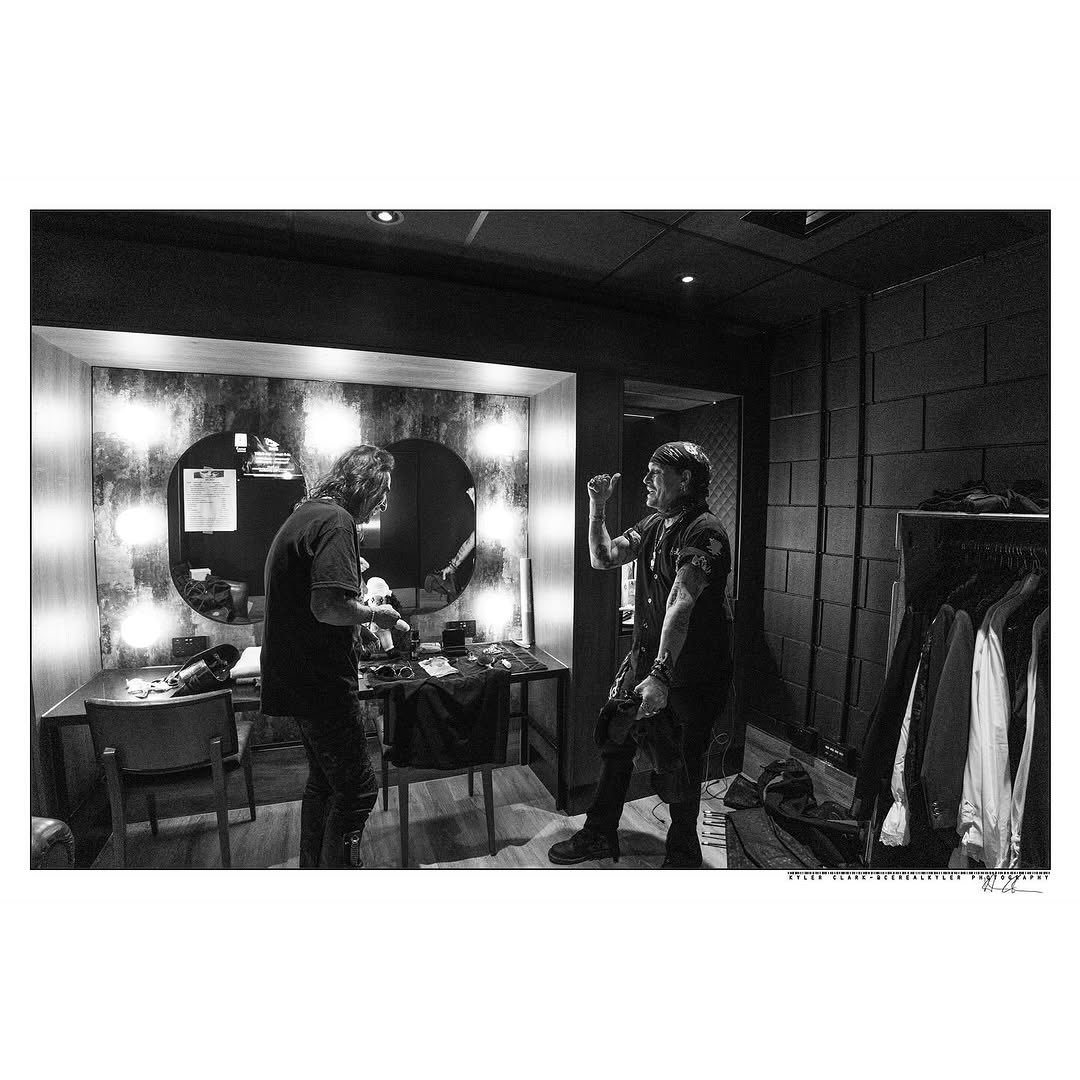 Jerrie Depp (@jerriedepp) on Twitter photo Some epic shots of God Dad (#JohnnyDepp) with Uncle @AliceCooper and the original Alice Cooper Band all in one photo! Pure legends š„
šø: <a href="/CerealKyler/">Kyler Clark</a> Some epic shots of God Dad (#JohnnyDepp) with Uncle @AliceCooper and the original Alice Cooper Band all in one photo! Pure legends š„
šø: <a href="/CerealKyler/">Kyler Clark</a>