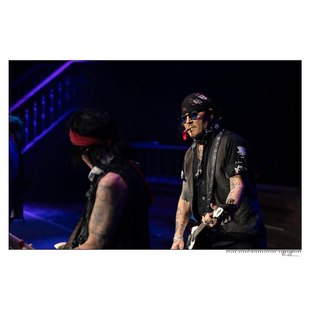 Jerrie Depp (@jerriedepp) on Twitter photo More epic shots of <a href="/hurricanenita/">Nita Strauss Villalta</a>, <a href="/RyanRoxie/">Ryan Roxie</a>, <a href="/chuckgarric/">Chuck Garric</a>, @AliceCooper, #JohnnyDepp & <a href="/DisVicious1/">Di$ ViCiOus</a> rockinā the O2 Arena! Legends on stage what a night!
šø: <a href="/CerealKyler/">Kyler Clark</a> More epic shots of <a href="/hurricanenita/">Nita Strauss Villalta</a>, <a href="/RyanRoxie/">Ryan Roxie</a>, <a href="/chuckgarric/">Chuck Garric</a>, @AliceCooper, #JohnnyDepp & <a href="/DisVicious1/">Di$ ViCiOus</a> rockinā the O2 Arena! Legends on stage what a night!
šø: <a href="/CerealKyler/">Kyler Clark</a>