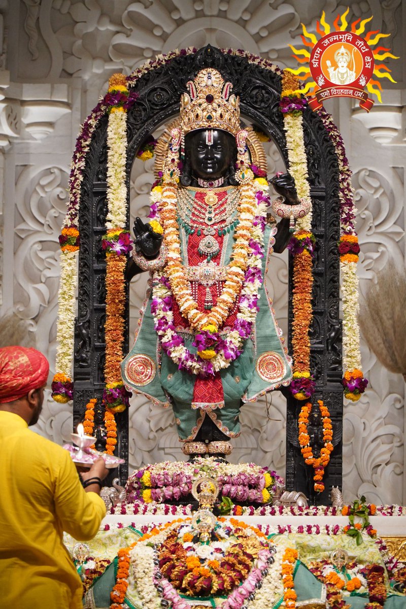 सुखद समय की स्मृति ही मनुष्य को कठिन समय को सहने की शक्ति देती है।बाकि हमारे पास क्या है यह महत्वपूर्ण नहीं है, लेकिन हमारे साथ कौन है यह ज्यादा महत्वपूर्ण है। जय राम जी की।