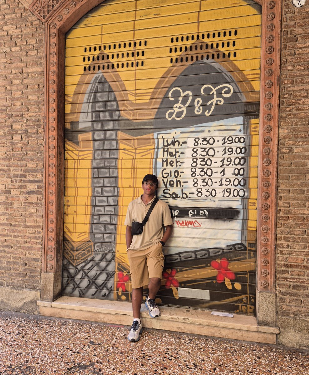 Teddy Moore III tweet media