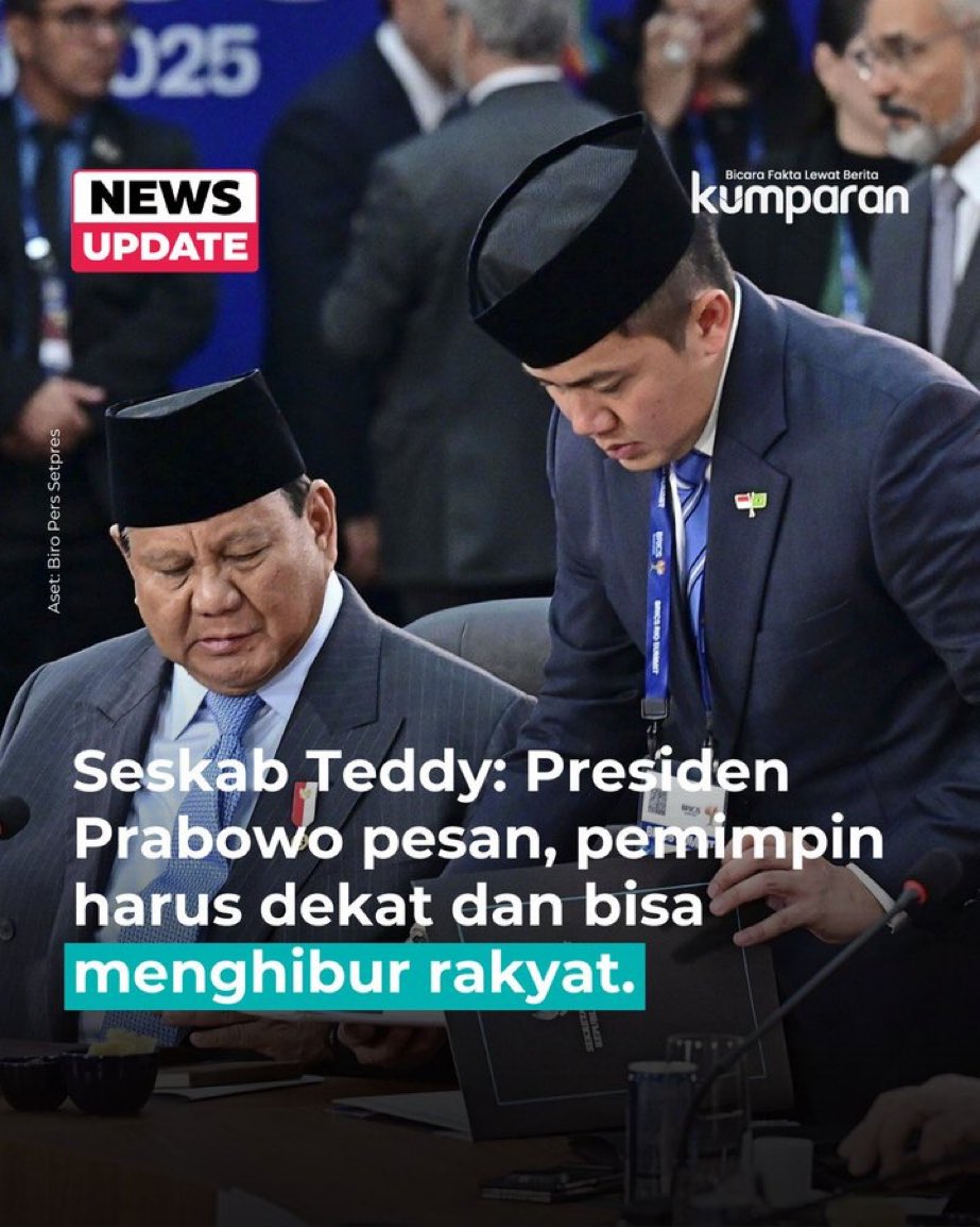 Kalau soal menghibur, badut juga menghibur.
.
.