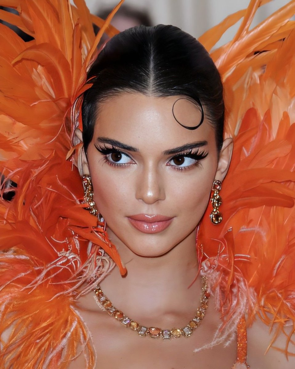 no thoughts, just kendall jenner.