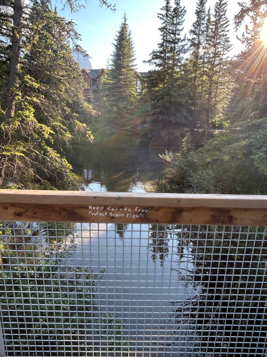 Why can’t we just shut up and enjoy the scenery for god’s sake #canada