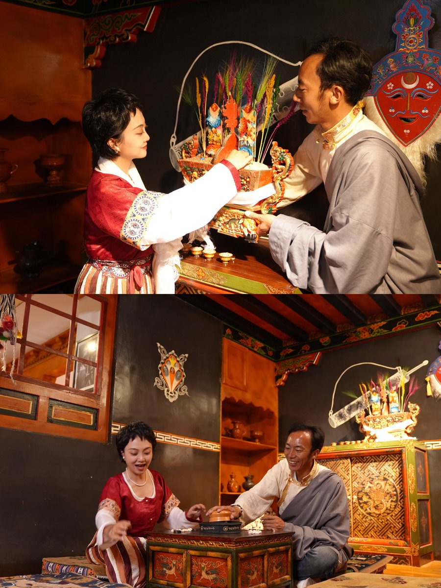 AmazingHanfu's tweet image. #HanfuCitywalk | I was warmly welcomed by my Tibetan friend during Wangguo festival—exchanging &quot;Tashi Delek,&quot; wearing a khata, enjoying Chemahe, butter tea, and dramnyen music. Hanfu meets Tibetan attire, our smiles show friendship knows no bounds! #Xizang #Qomolangma