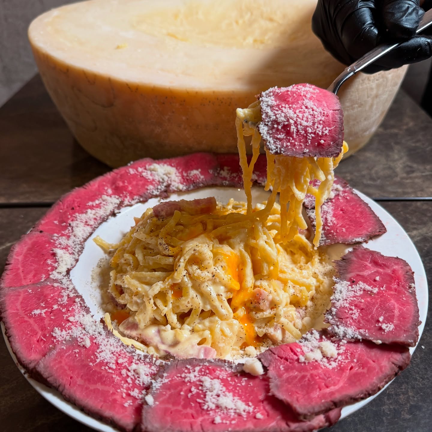 シカゴピザ&スフレオムレツ Meat&Cheese Ark 2nd 新宿店 on X
