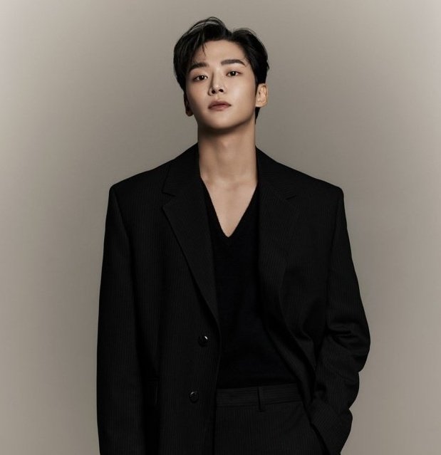 Rowoon Brasil tweet media