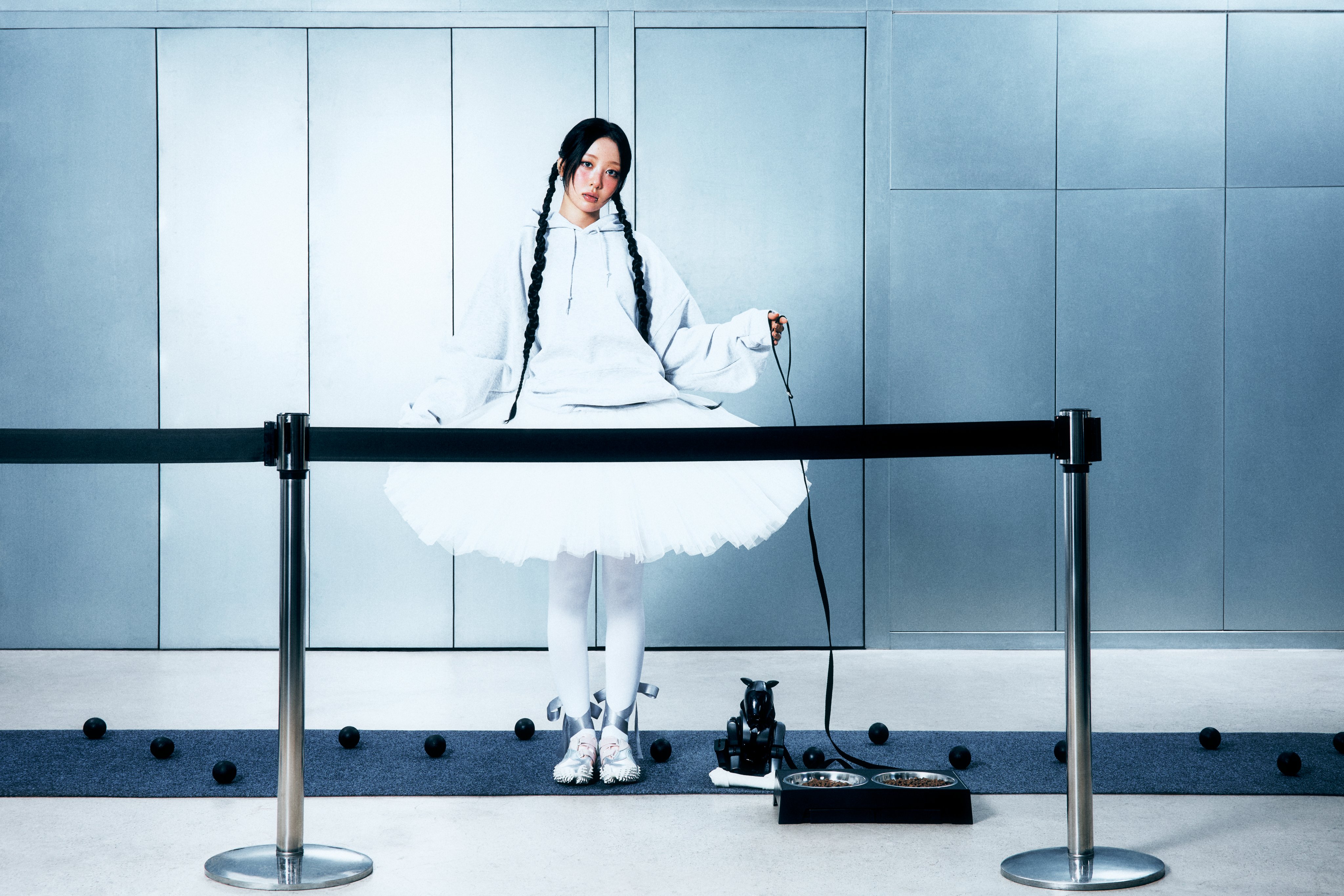 GxEfmYracAAmfv_?format=jpg&name=4096x4096